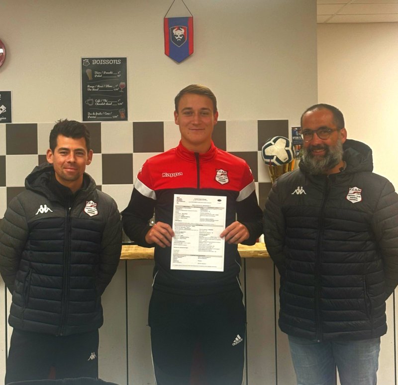 Photo apprenti et présidents du FCGM